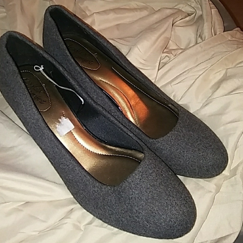 Dexflex Wedge worn twice...